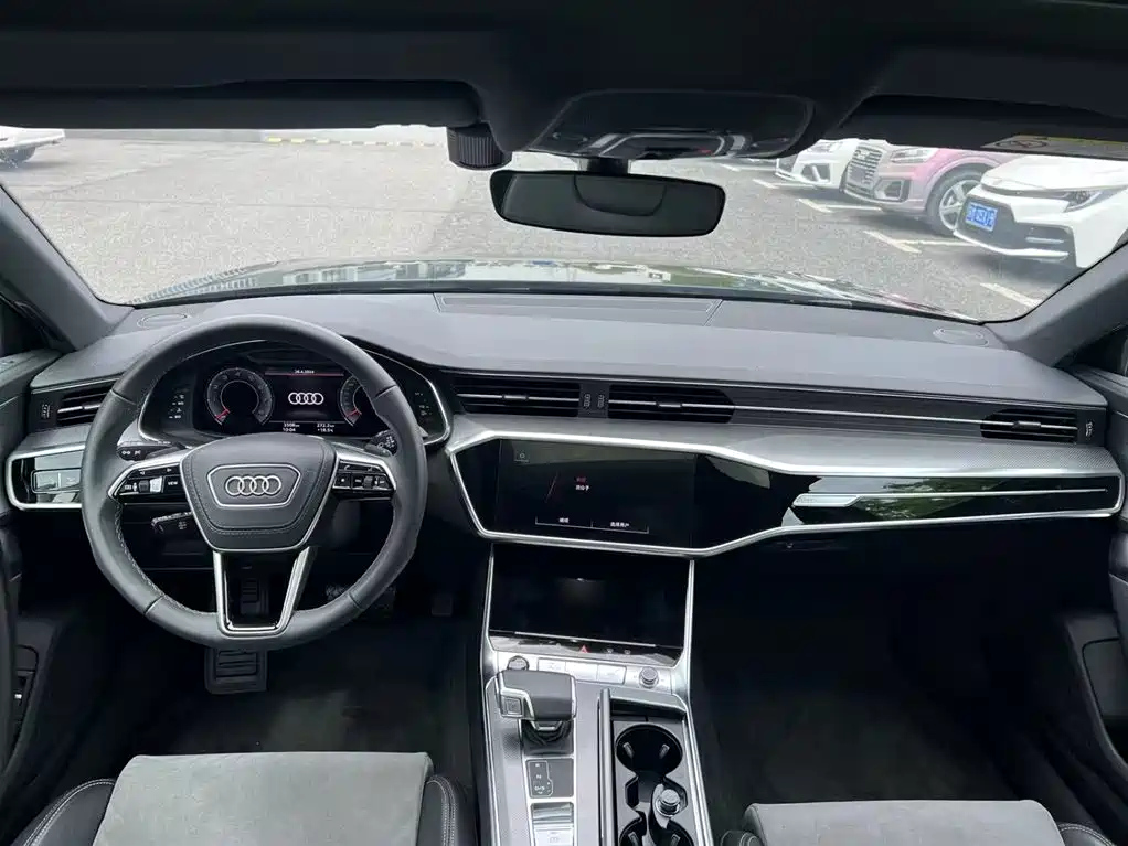 AUDI A6L 2023