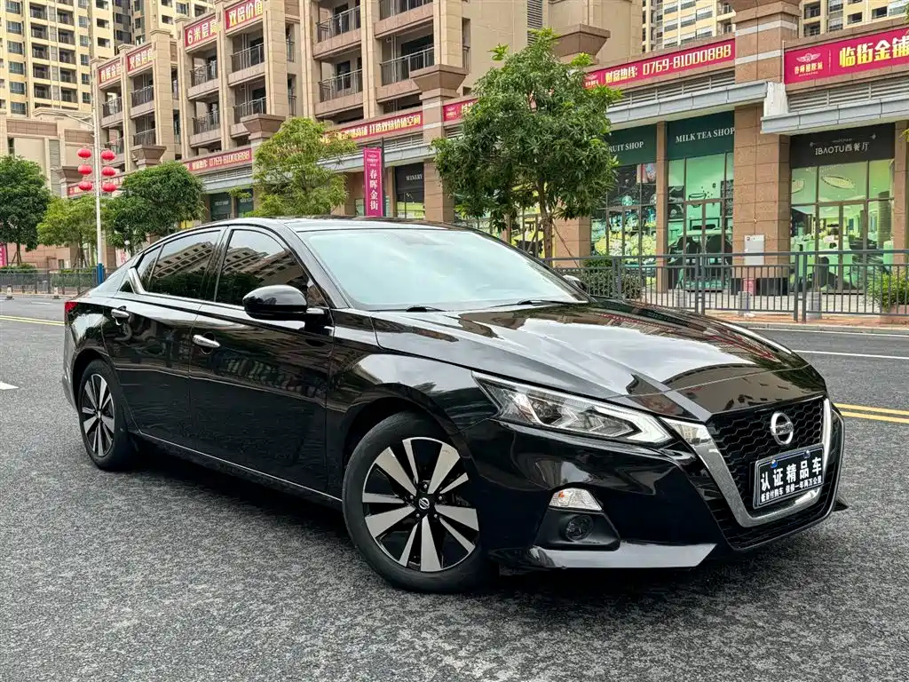 NISSAN TEANA 2021