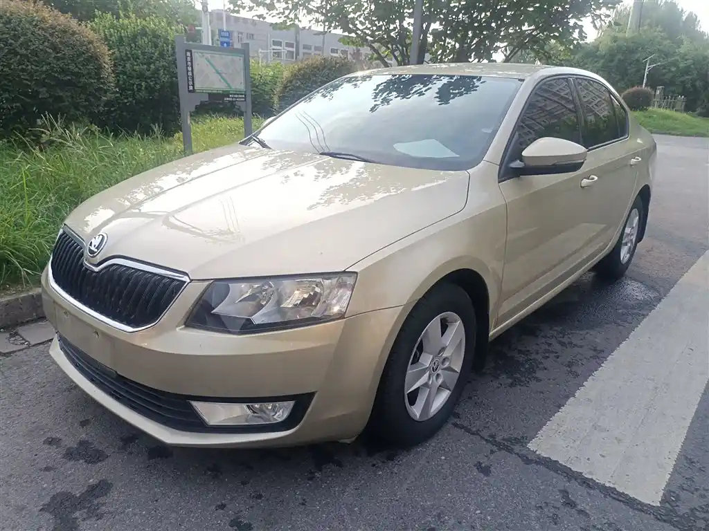 SKODA OCTAVIA