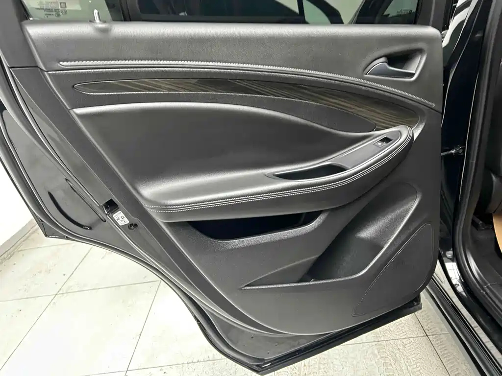 BUICK ENVISION 2020