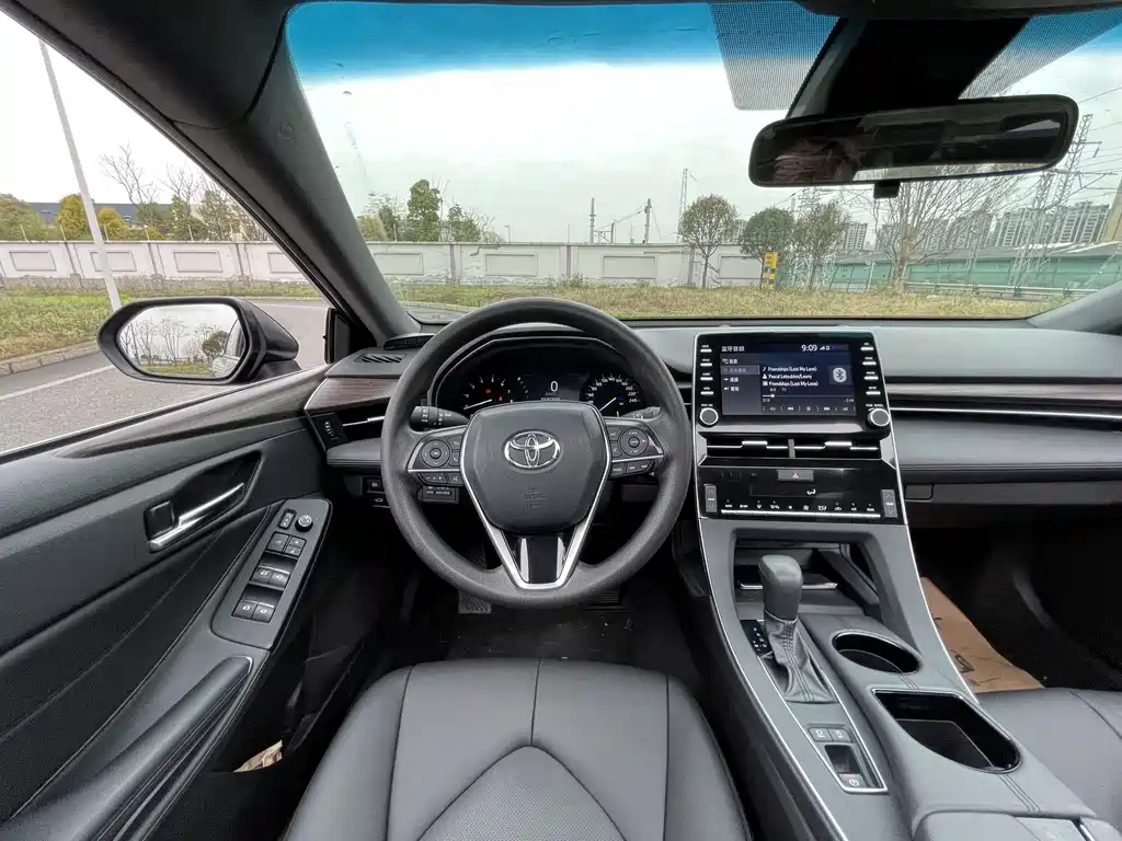 TOYOTA AVALON 2021