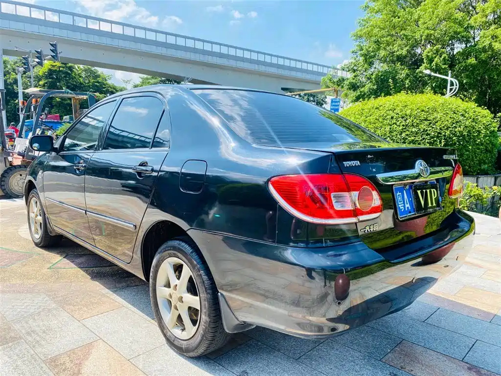 TOYOTA COROLLA 2012
