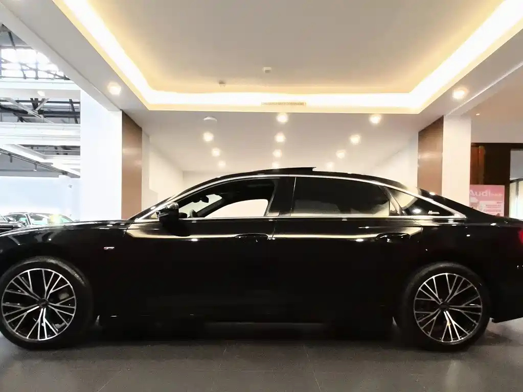 AUDI A6L 2021