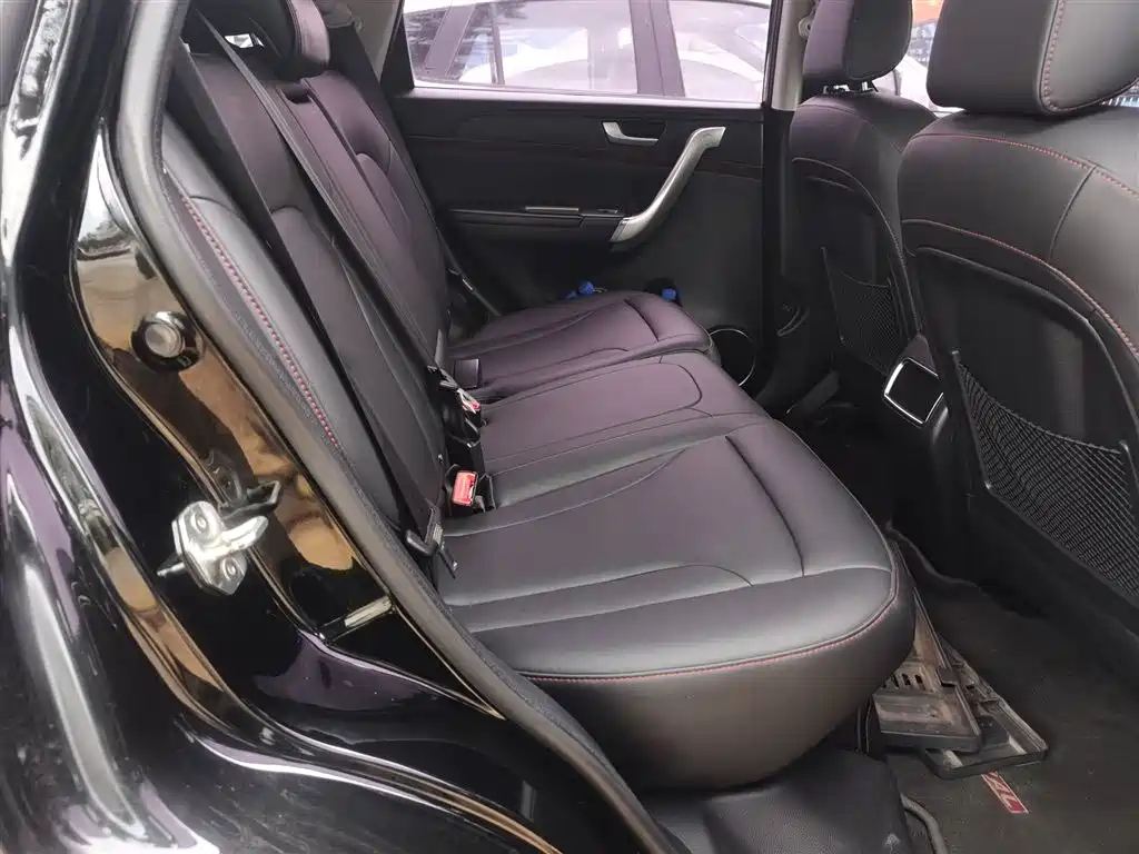 HAVAL H6 2015