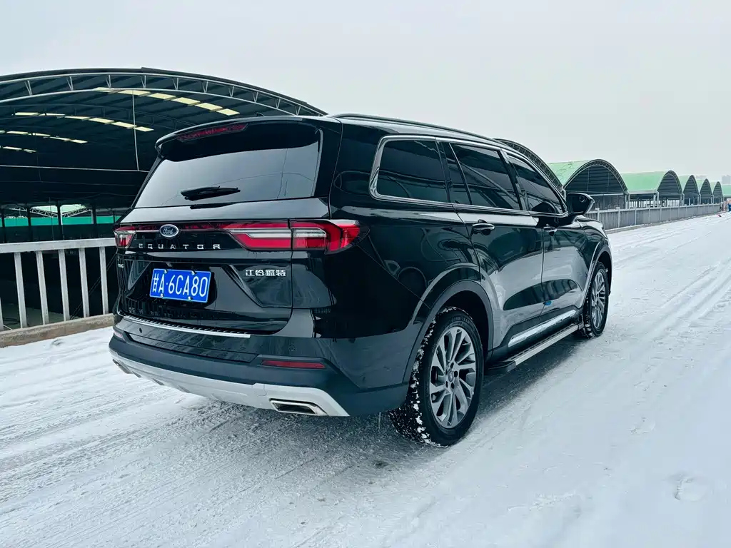 FORD EQUATOR 2023