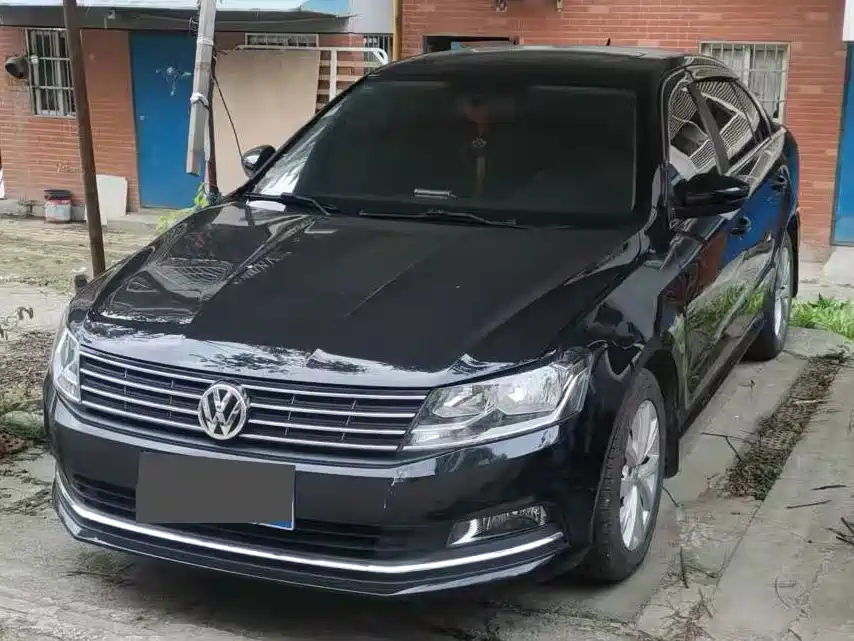 VOLKSWAGEN LAVIDA 2016
