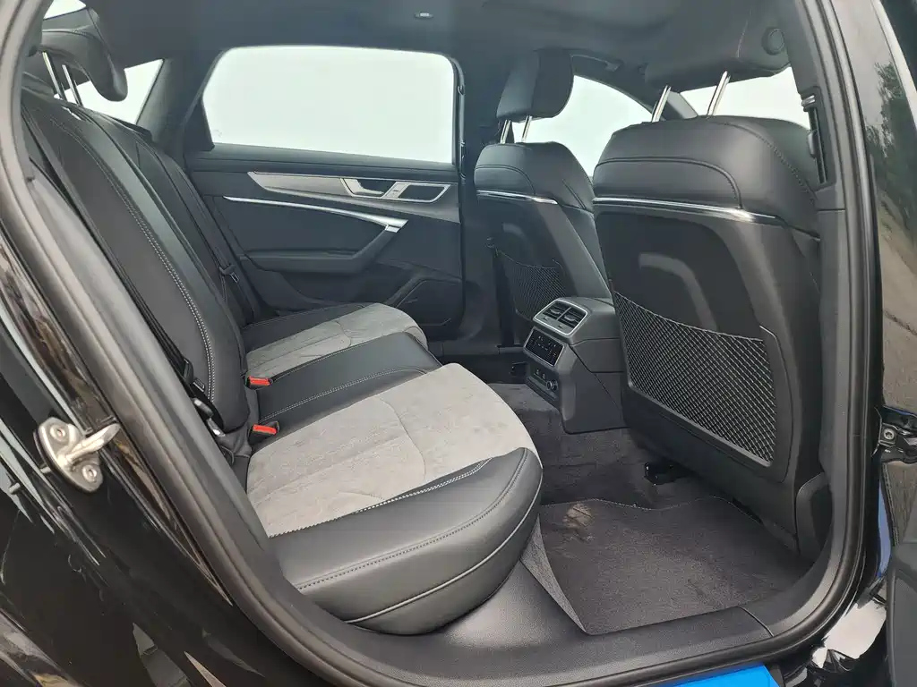 AUDI A6L 2024