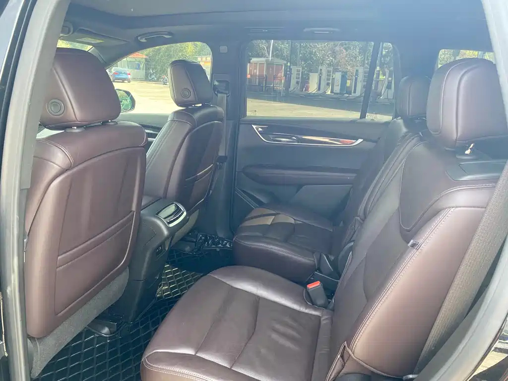 CADILLAC XT6 2020