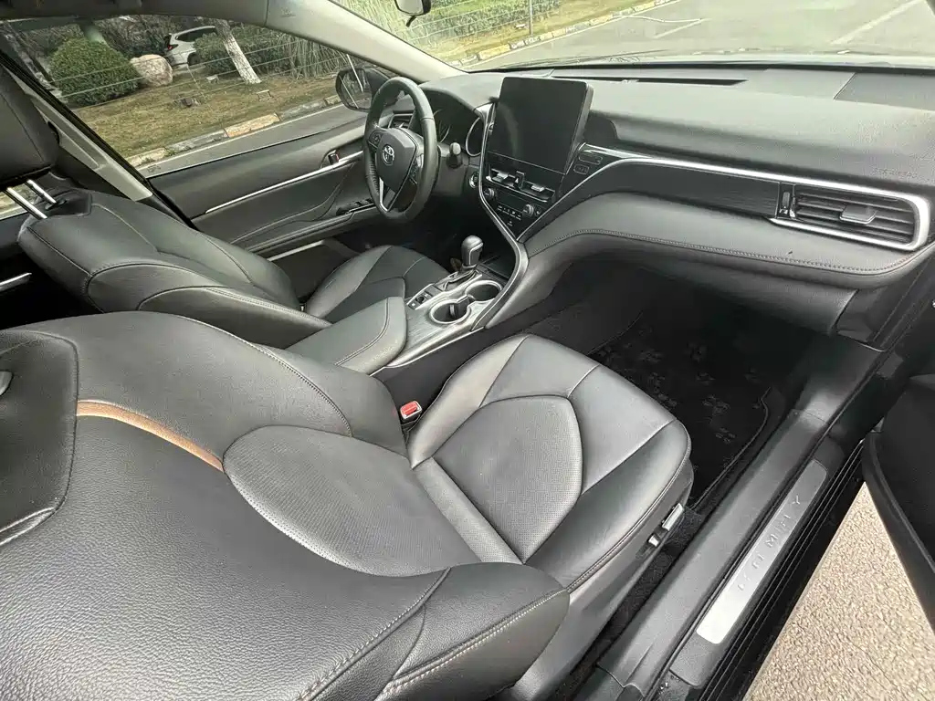 TOYOTA CAMRY 2022