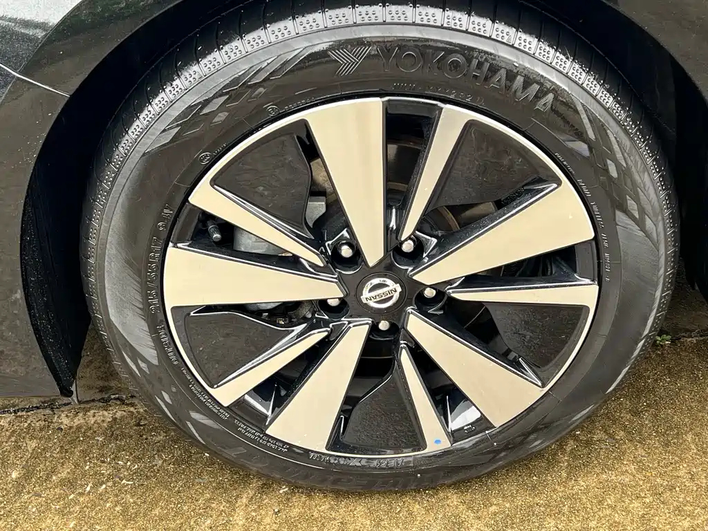 NISSAN TEANA 2021