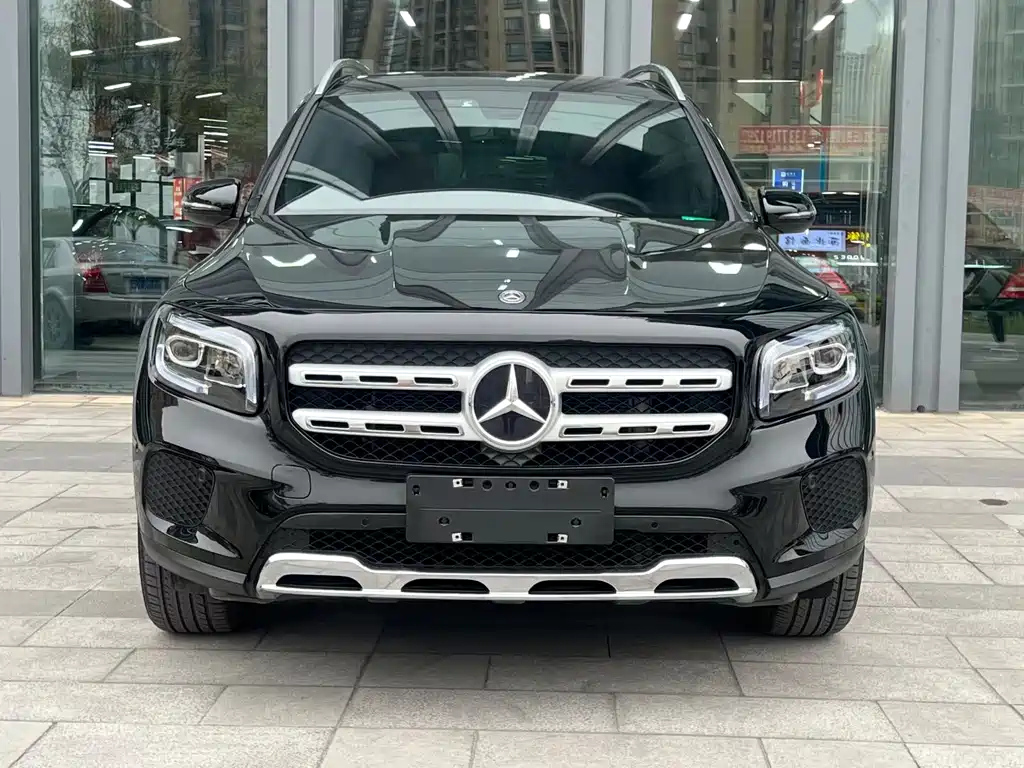 MERCEDES BENZ GLB 2020