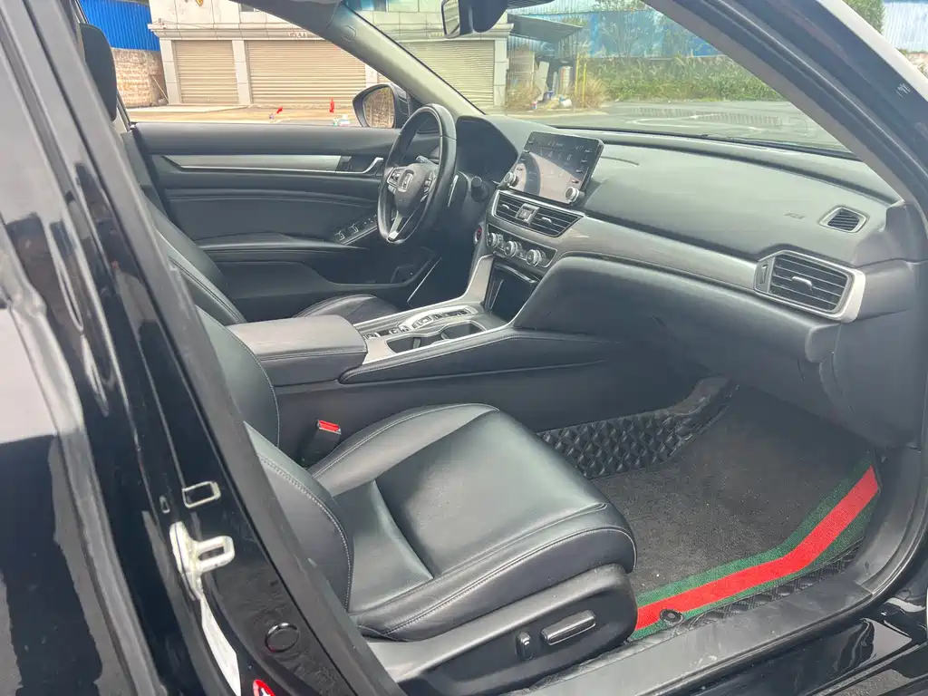HONDA ACCORD 2018