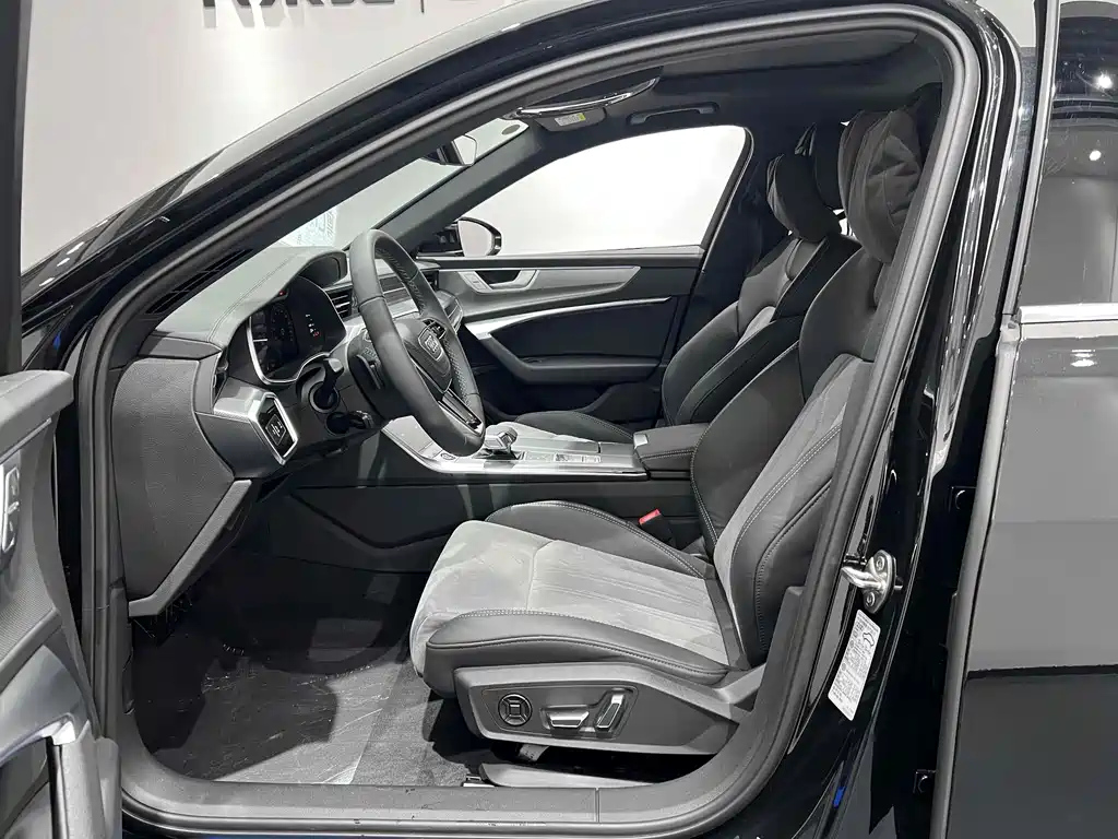 AUDI A6L 2024