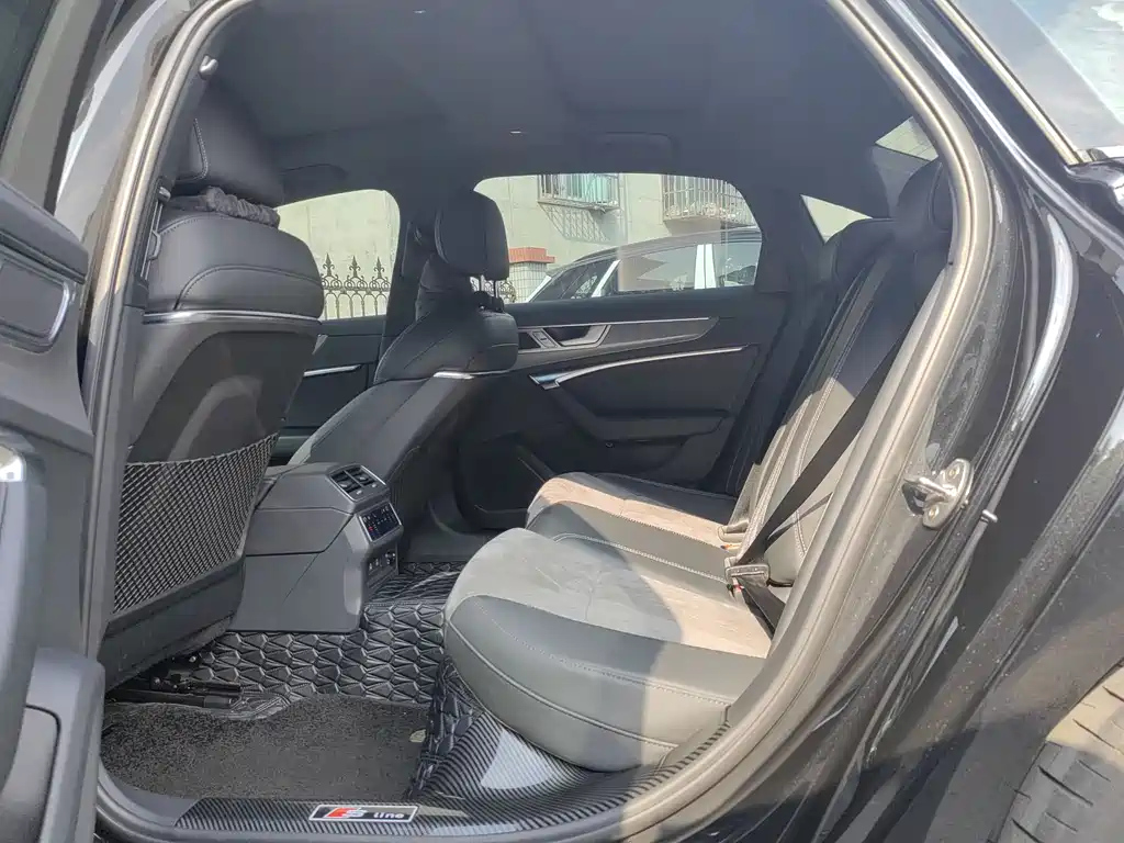 AUDI A6L 2022