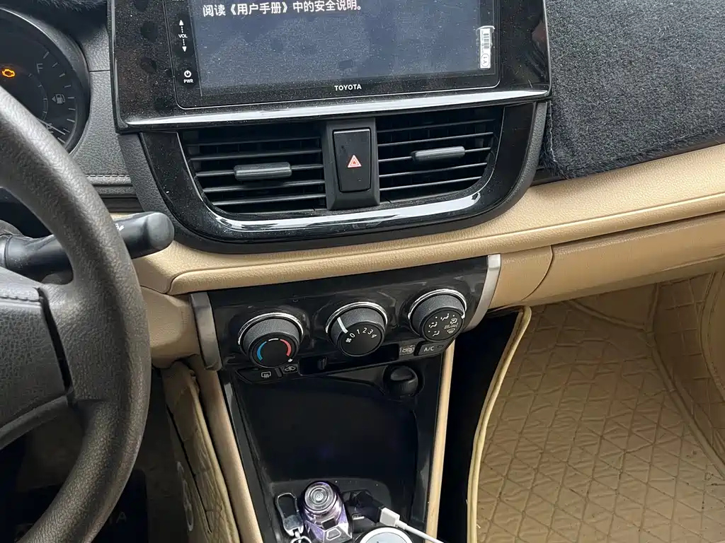 TOYOTA VIOS 2015