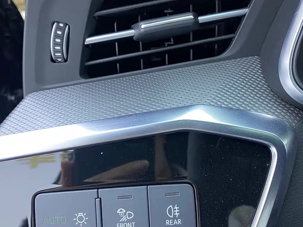 AUDI A6L 2021