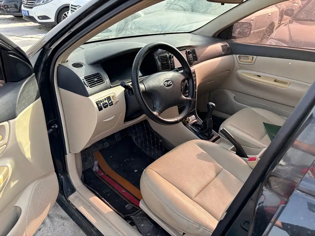 BYD F3 2013