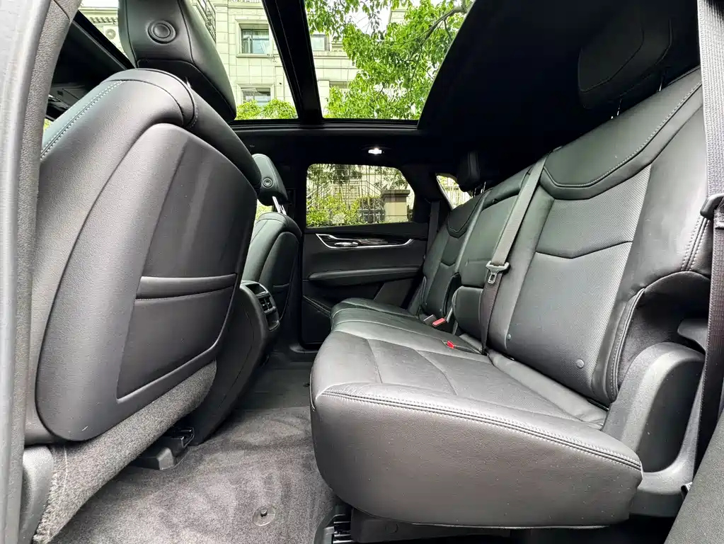 CADILLAC XT5 2023