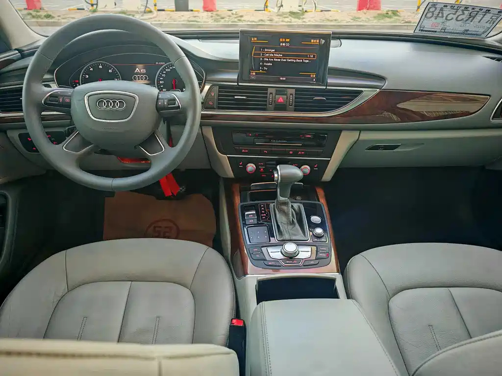 AUDI A6L 2014