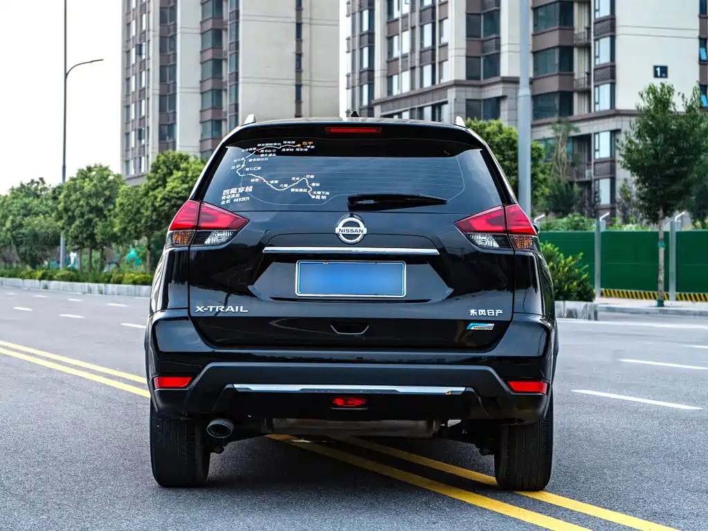 NISSAN X-TRAIL 2018