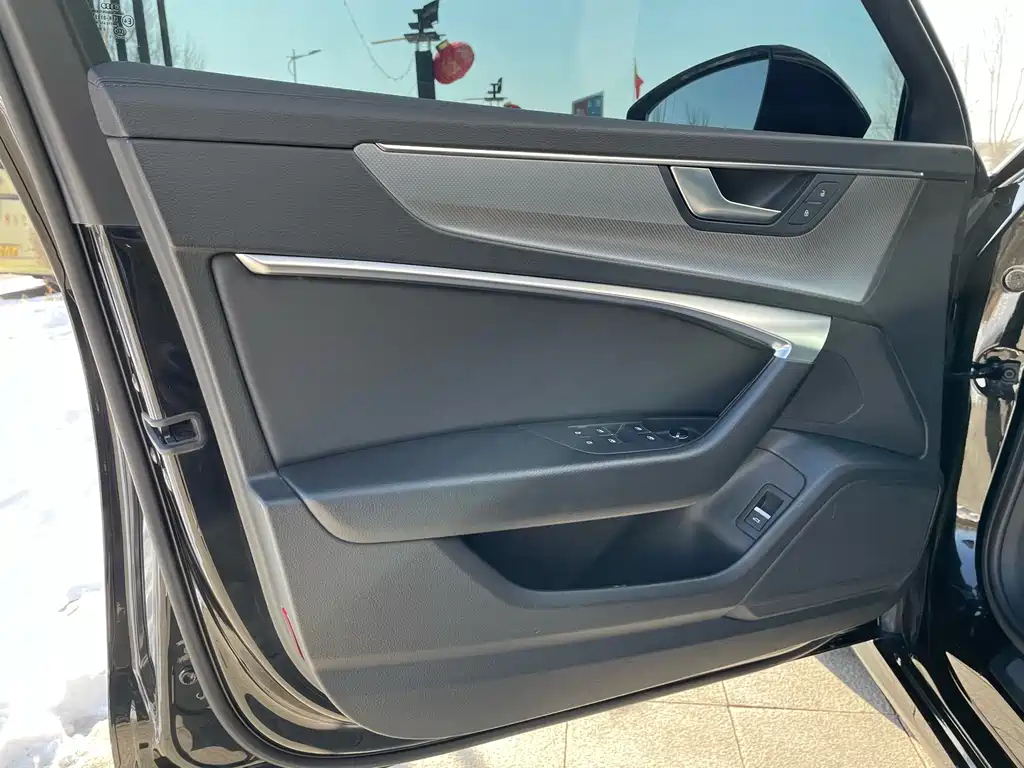 AUDI A6L 2021