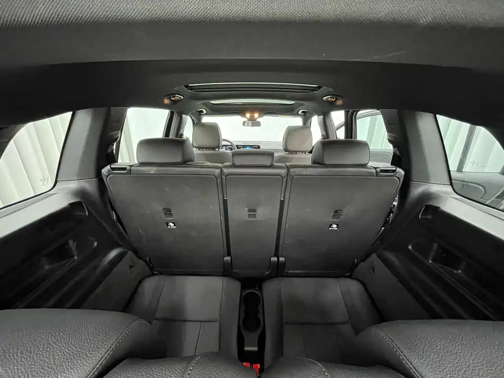 MERCEDES BENZ GLB 2022