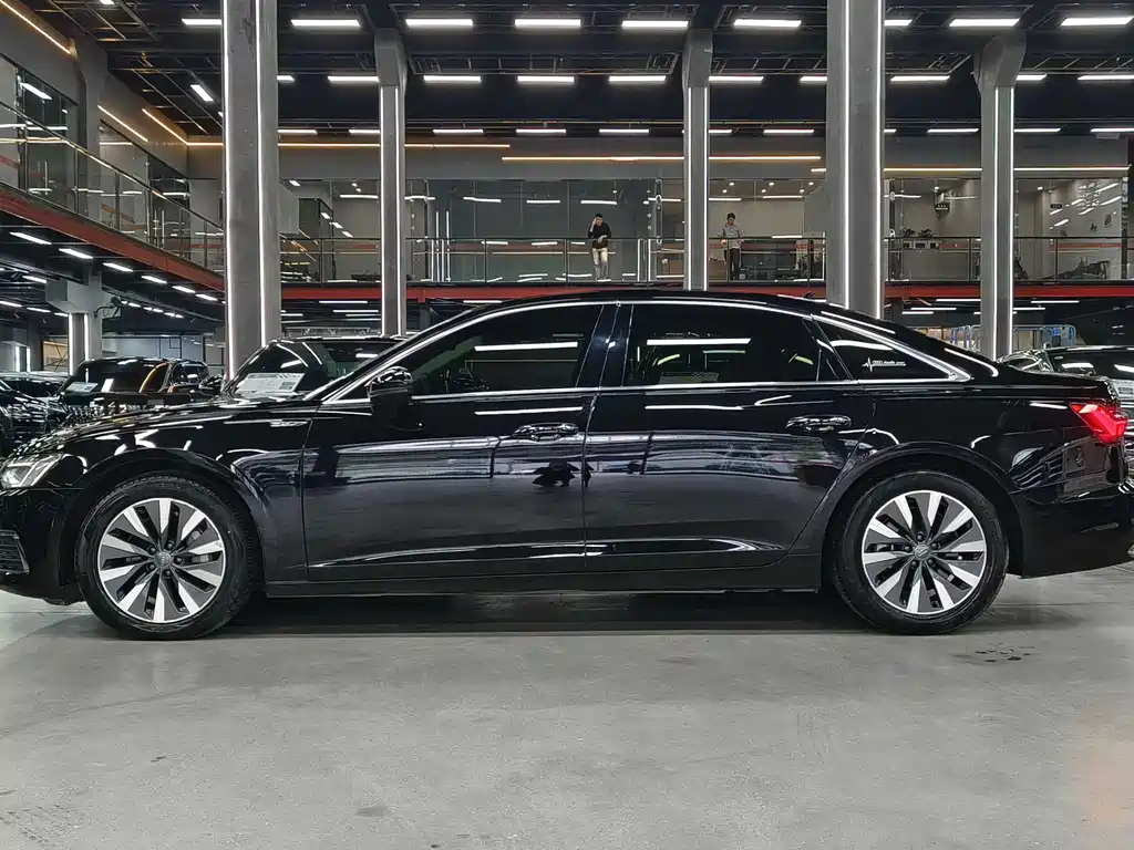 AUDI A6L 2021