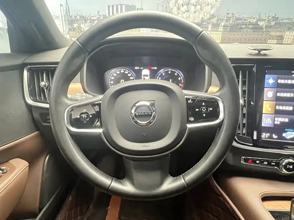 VOLVO S90 2020
