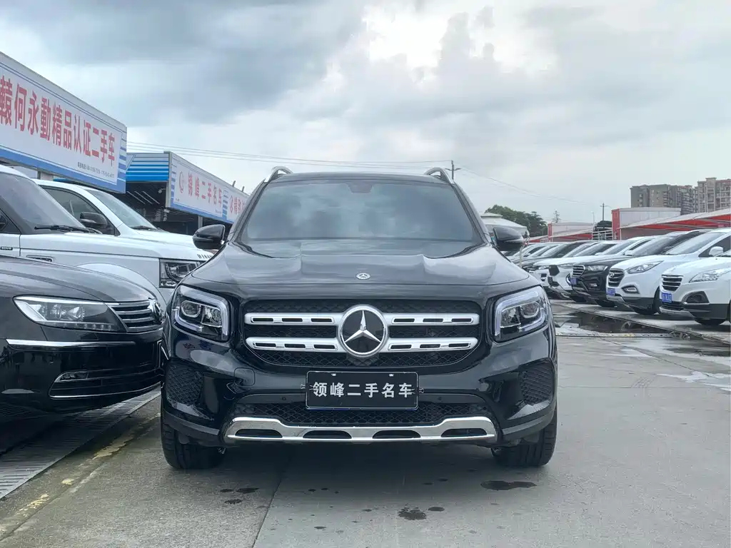 MERCEDES BENZ GLB 2020