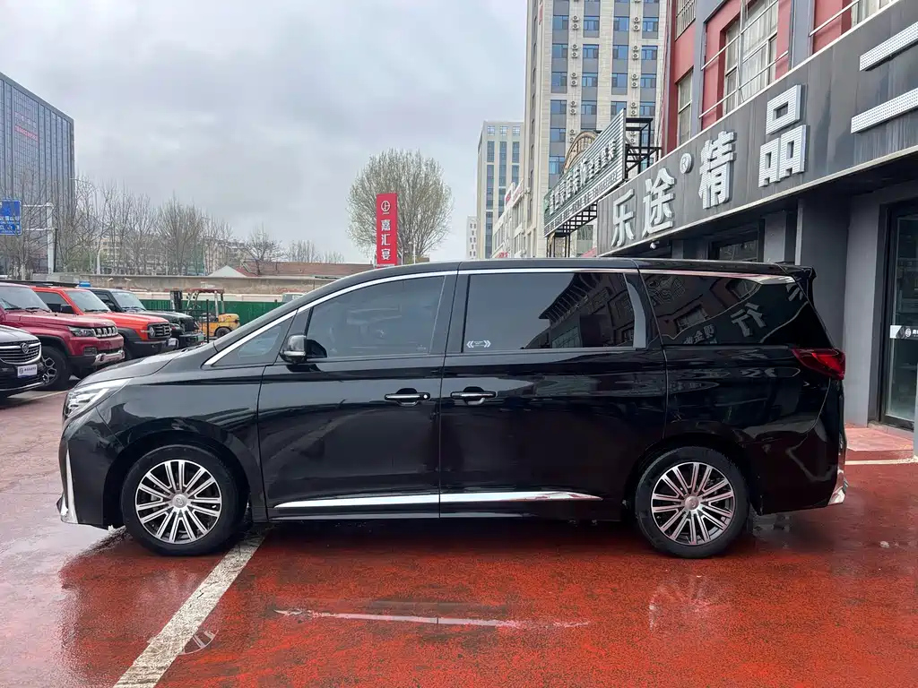 TRUMPCHI M8 2022