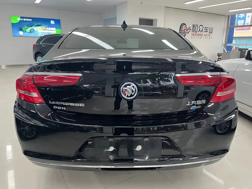 BUICK LACROSSE 2019