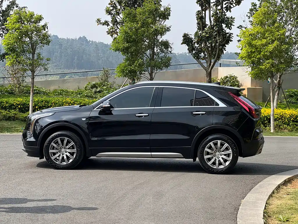 CADILLAC XT4 2020