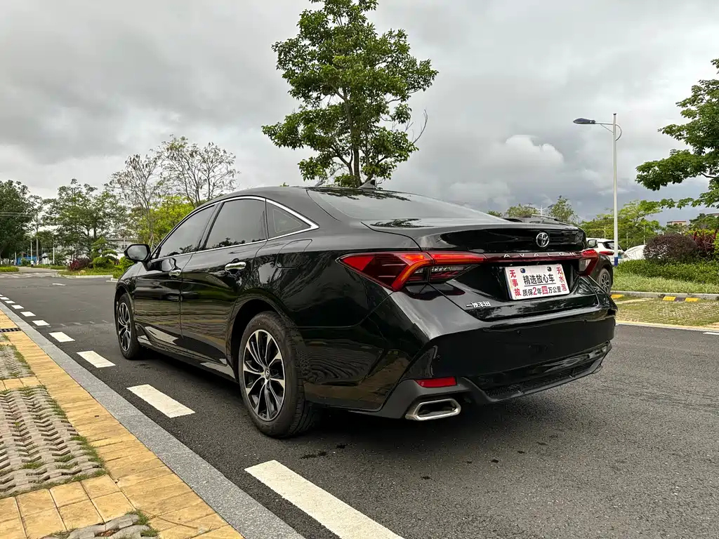TOYOTA AVALON 2023