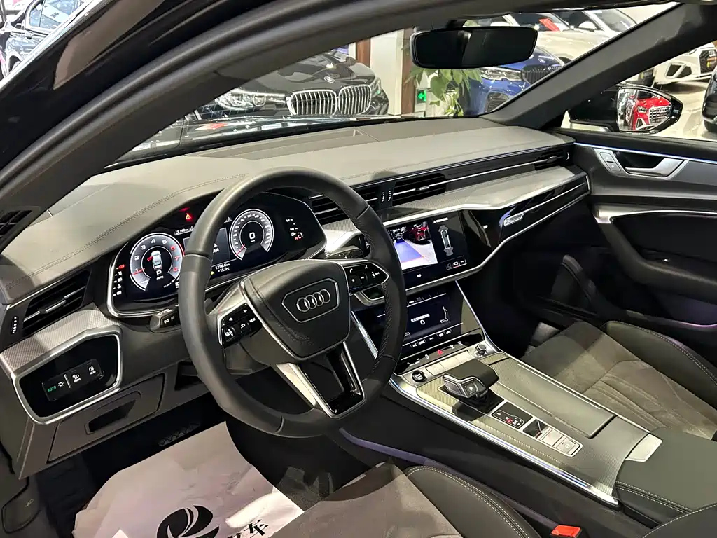 AUDI A6L 2023