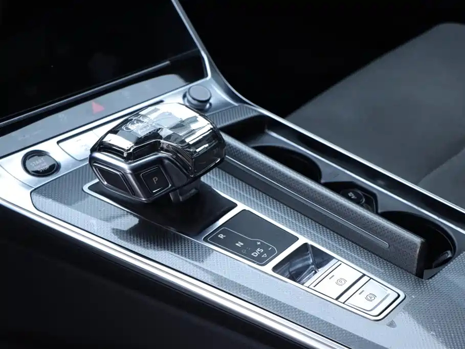 AUDI A6L 2023
