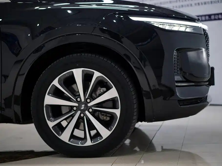 LI AUTO ONE 2022