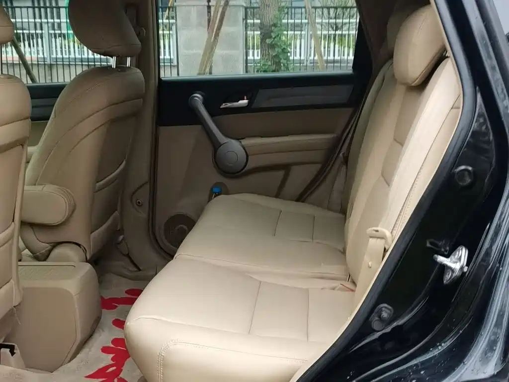 HONDA CR-V 2010