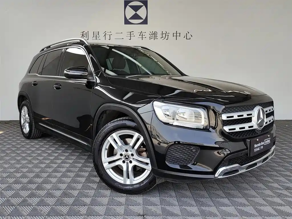 MERCEDES BENZ GLB 2021
