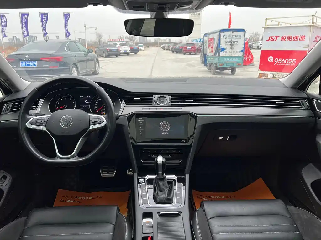 VOLKSWAGEN MAGOTAN 2022