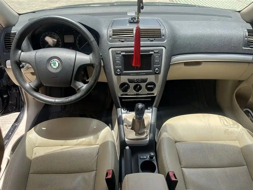 SKODA OCTAVIA 2009