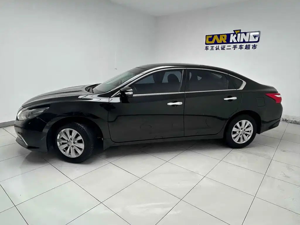 NISSAN TEANA 2018