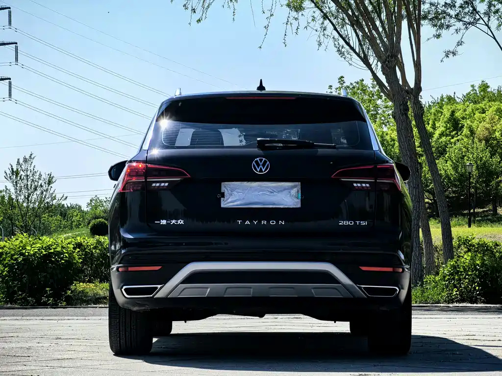 VOLKSWAGEN TAYRON 2022