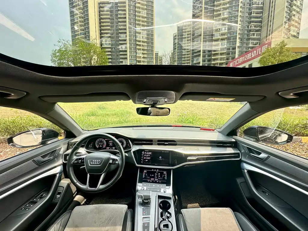 AUDI A6L 2021