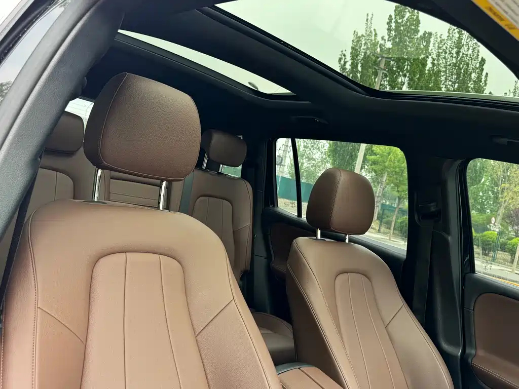 MERCEDES BENZ GLB 2020