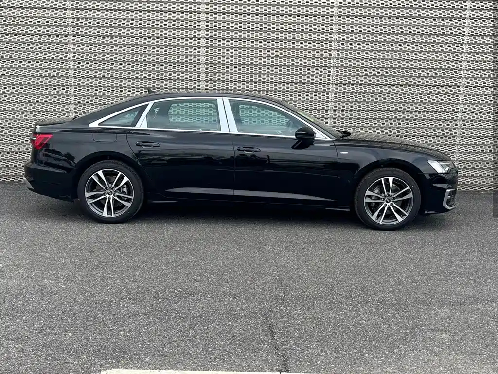 AUDI A6L 2024