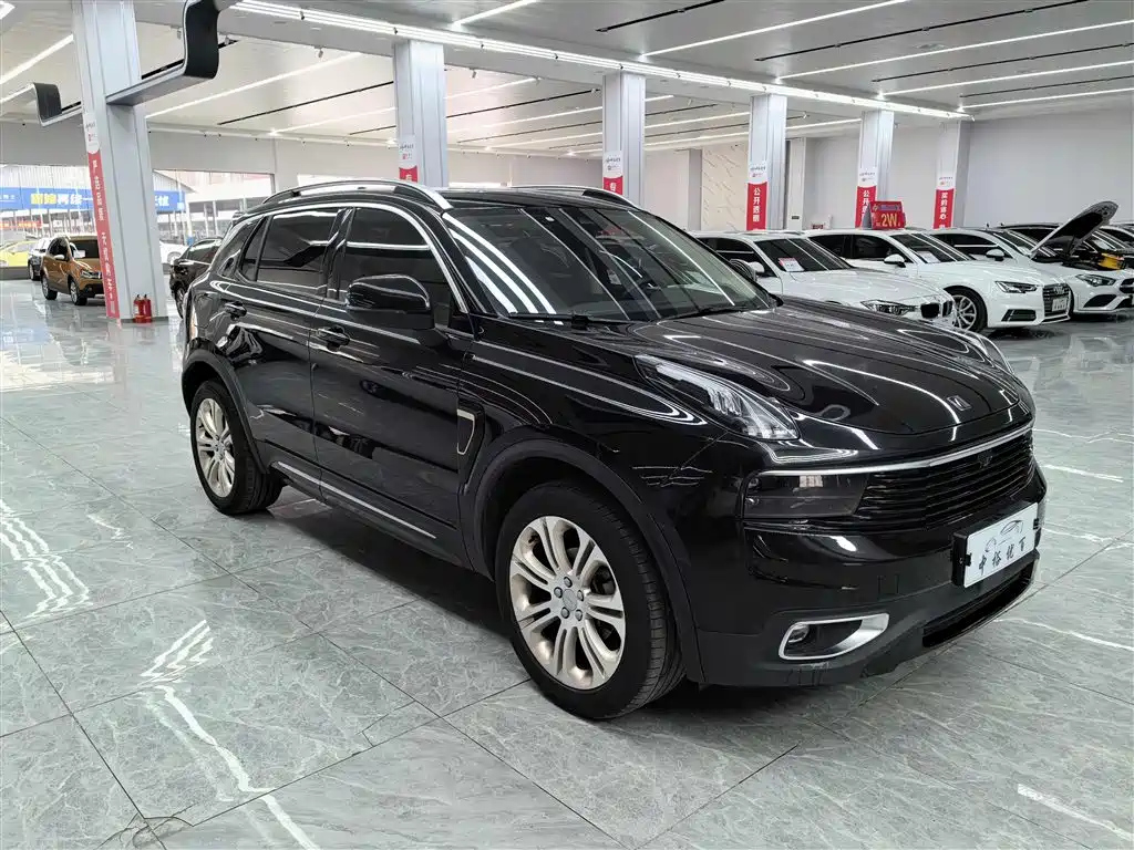 LYNK&CO 01 2019