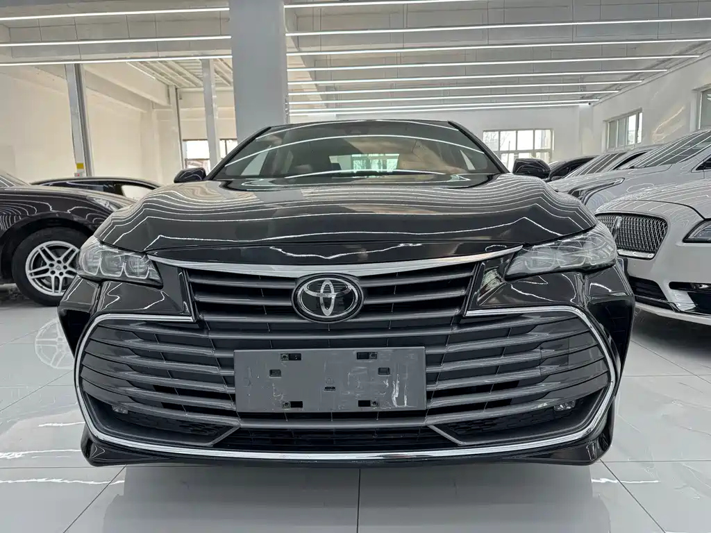 TOYOTA AVALON 2021