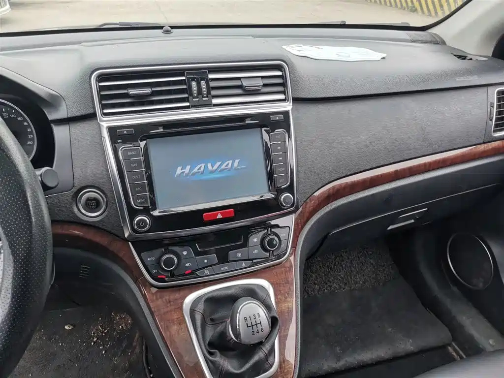 HAVAL H6 2015