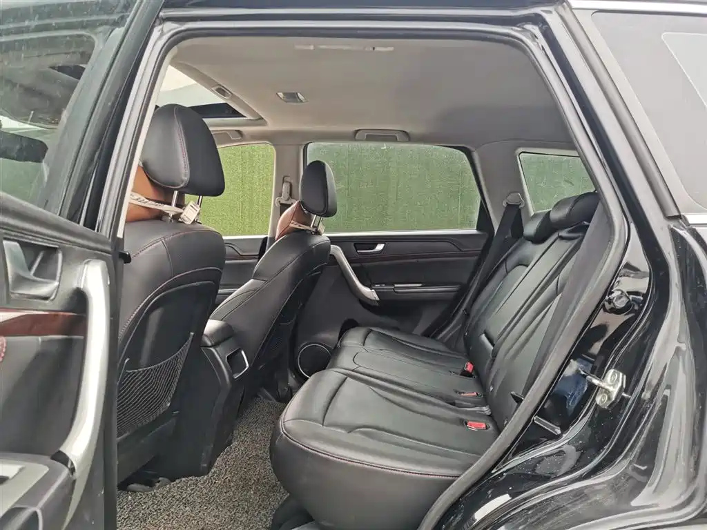 HAVAL H6 2015