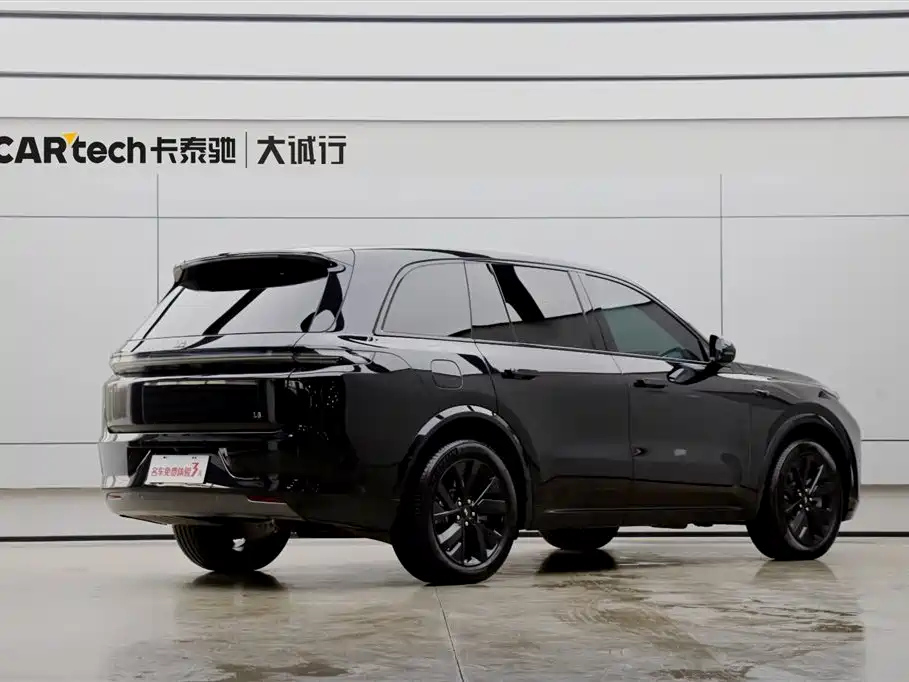 LI AUTO L8 2024